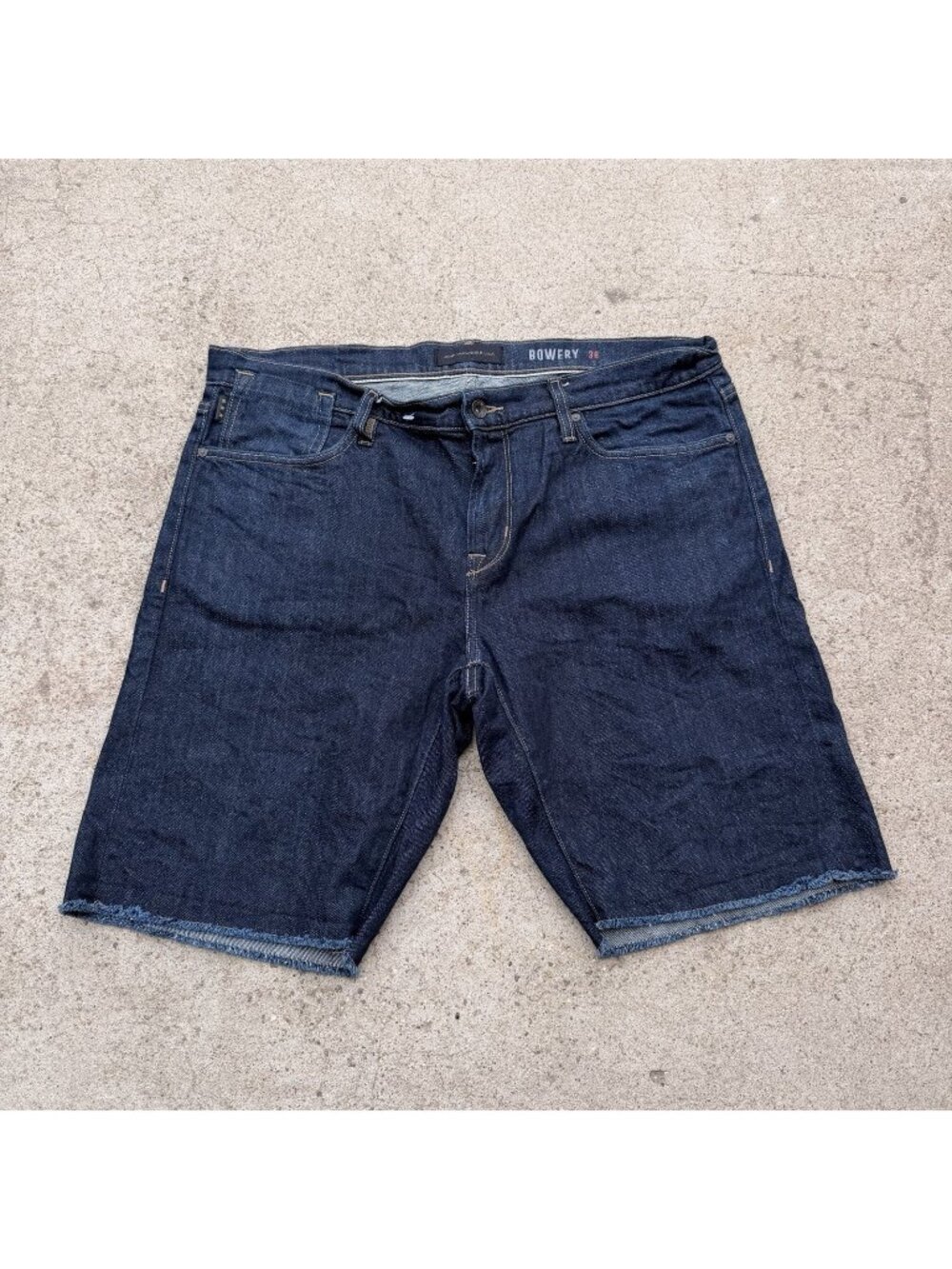 John Varvatos Bowery Slim Straight Denim Shorts In Indigo Size 36